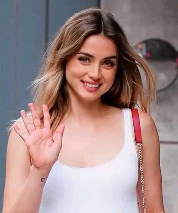 Ana de armas 2