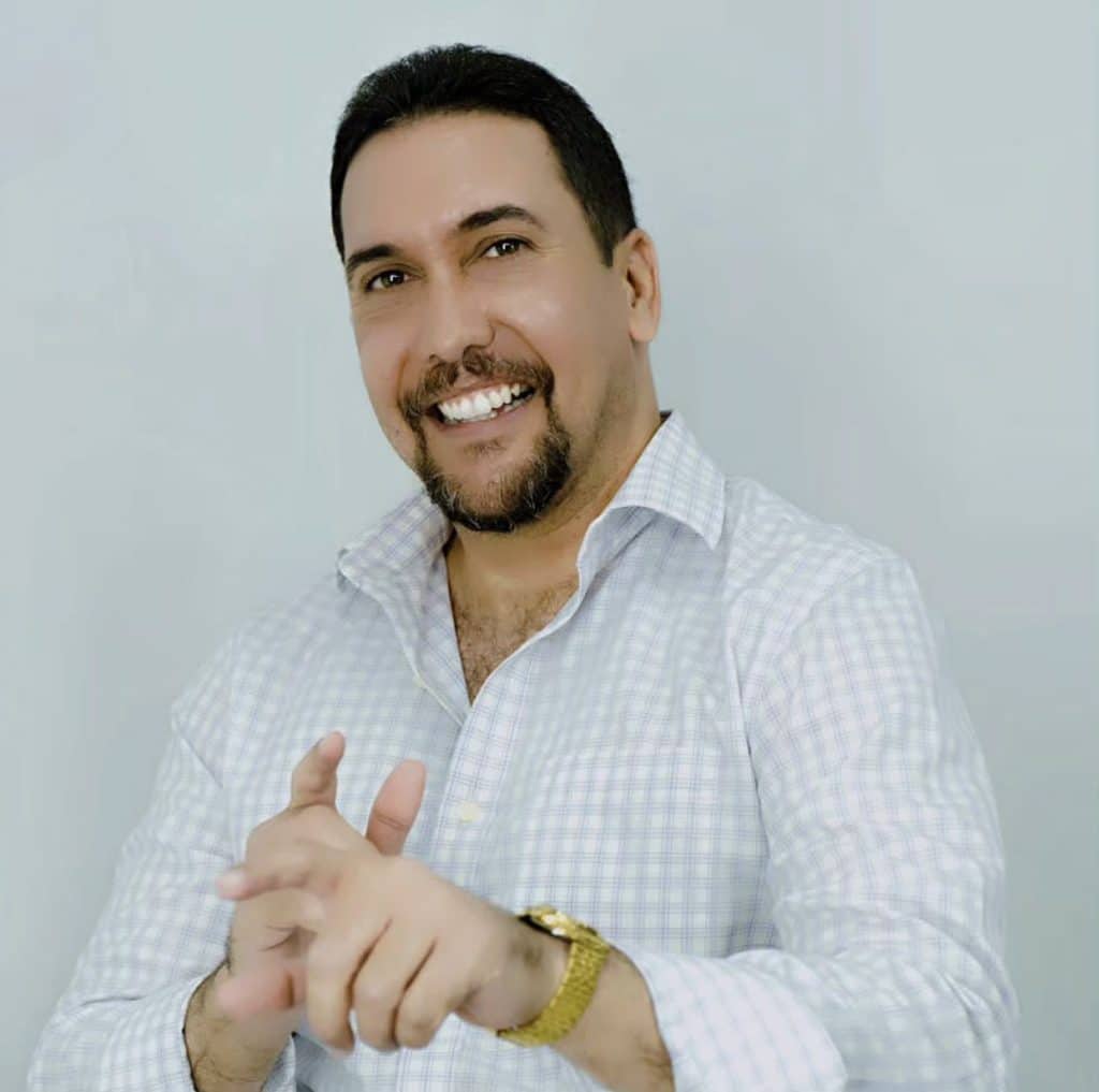 Alfredo González 