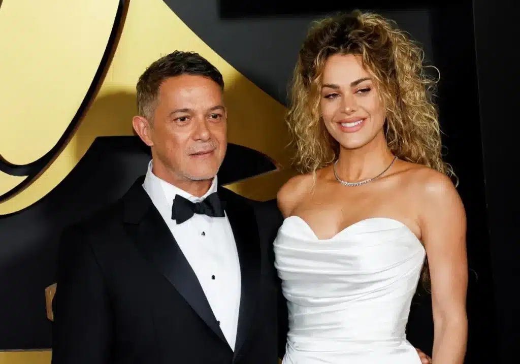 25 Espectaculares Parejas de Celebridades en 2025: ¡El Amor que Domina! 8 alendro candela kHGE 1200x840@RC