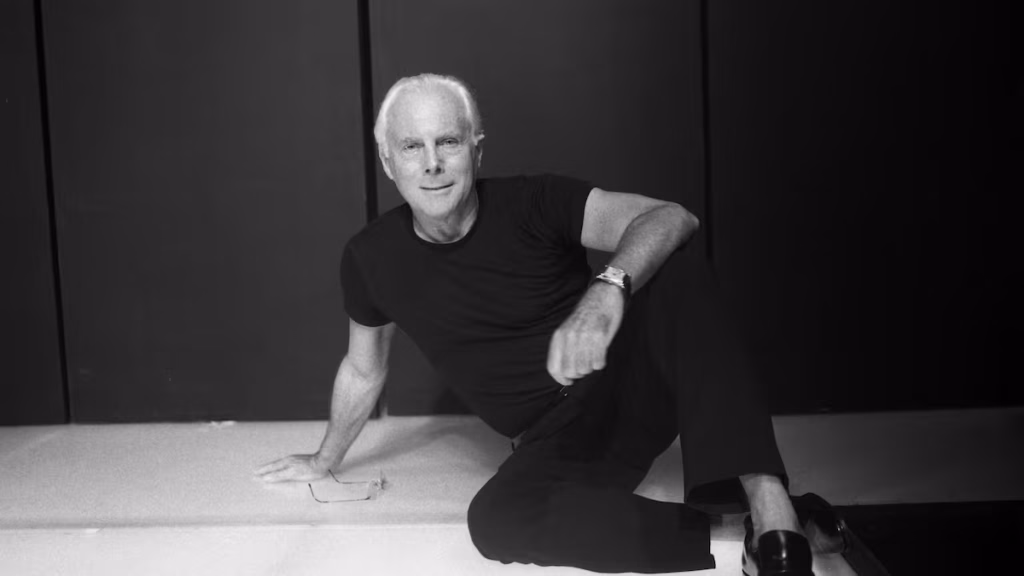 La Elegancia Se Viste de Luto: Muere Giorgio Armani a sus 91 Años. 6 armani